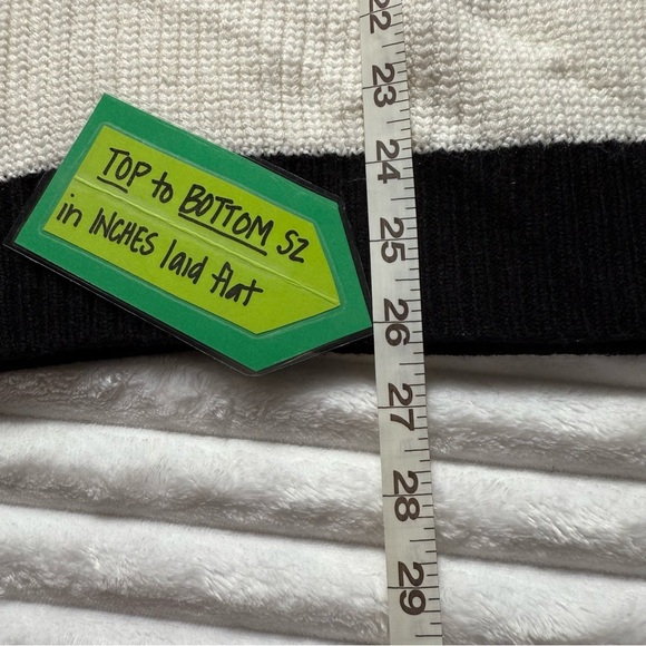 Torrid size 2 Striped Sweater with 'Je t'aime' Embroidery - Picture 5 of 11